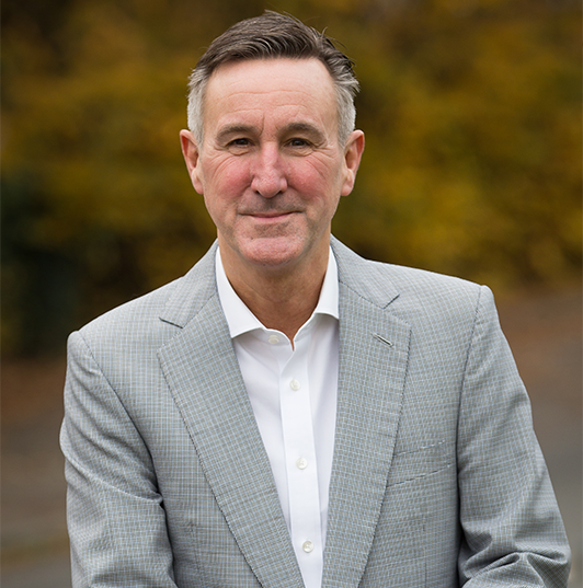 Inspiring Leadership Through Personal Challenges - News - sontay.com